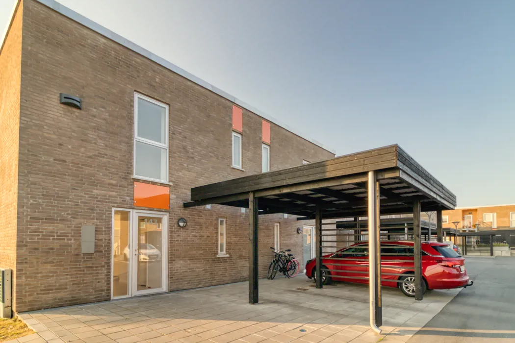 Dejlig 4-værelses lejlighed på James Tobins Alle 2